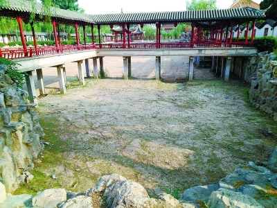 北京：“寂寞”世界公園一小時(shí)才賣六張票